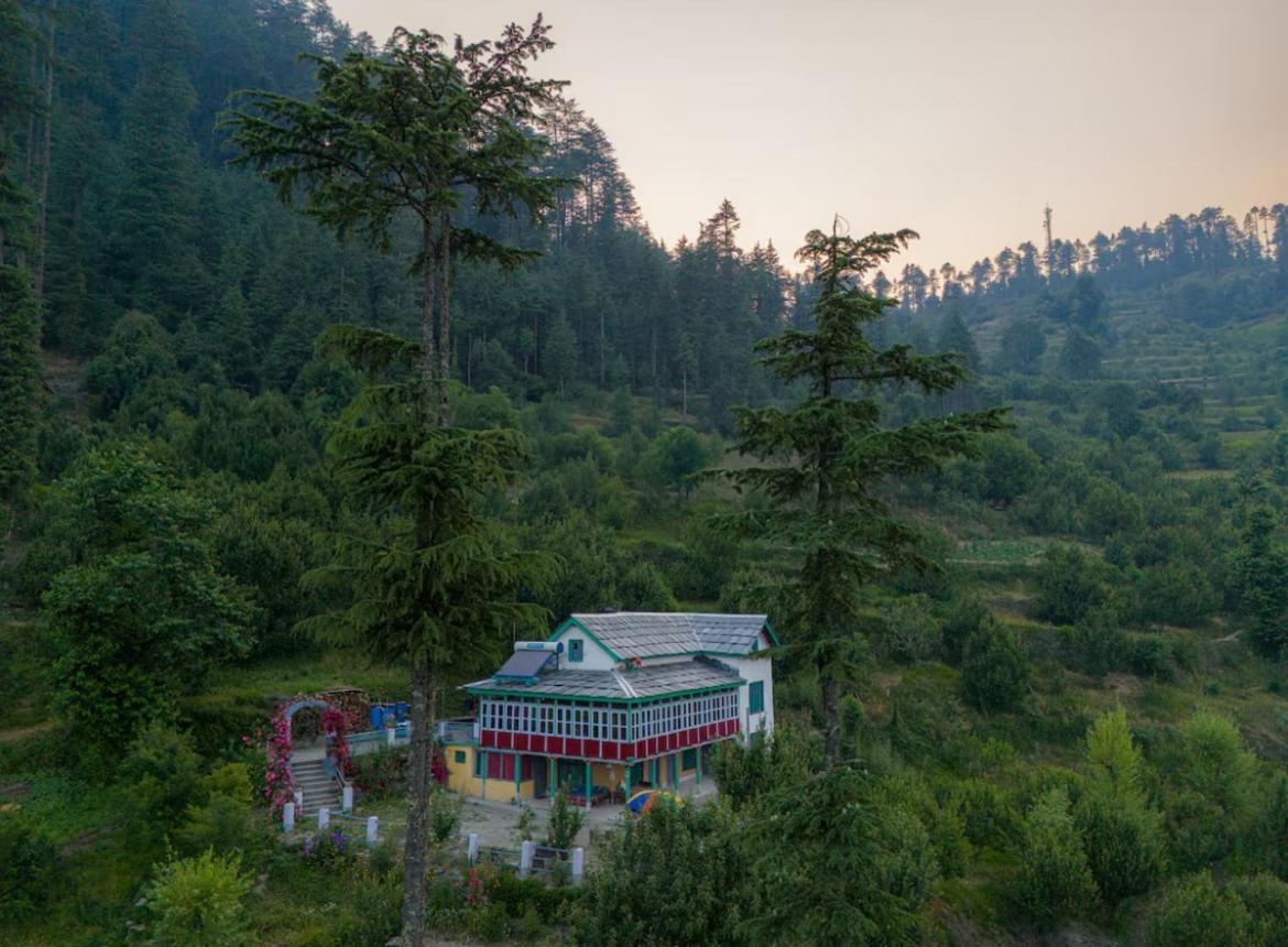 Готель Mountain Eyrie Banjar Екстер'єр фото